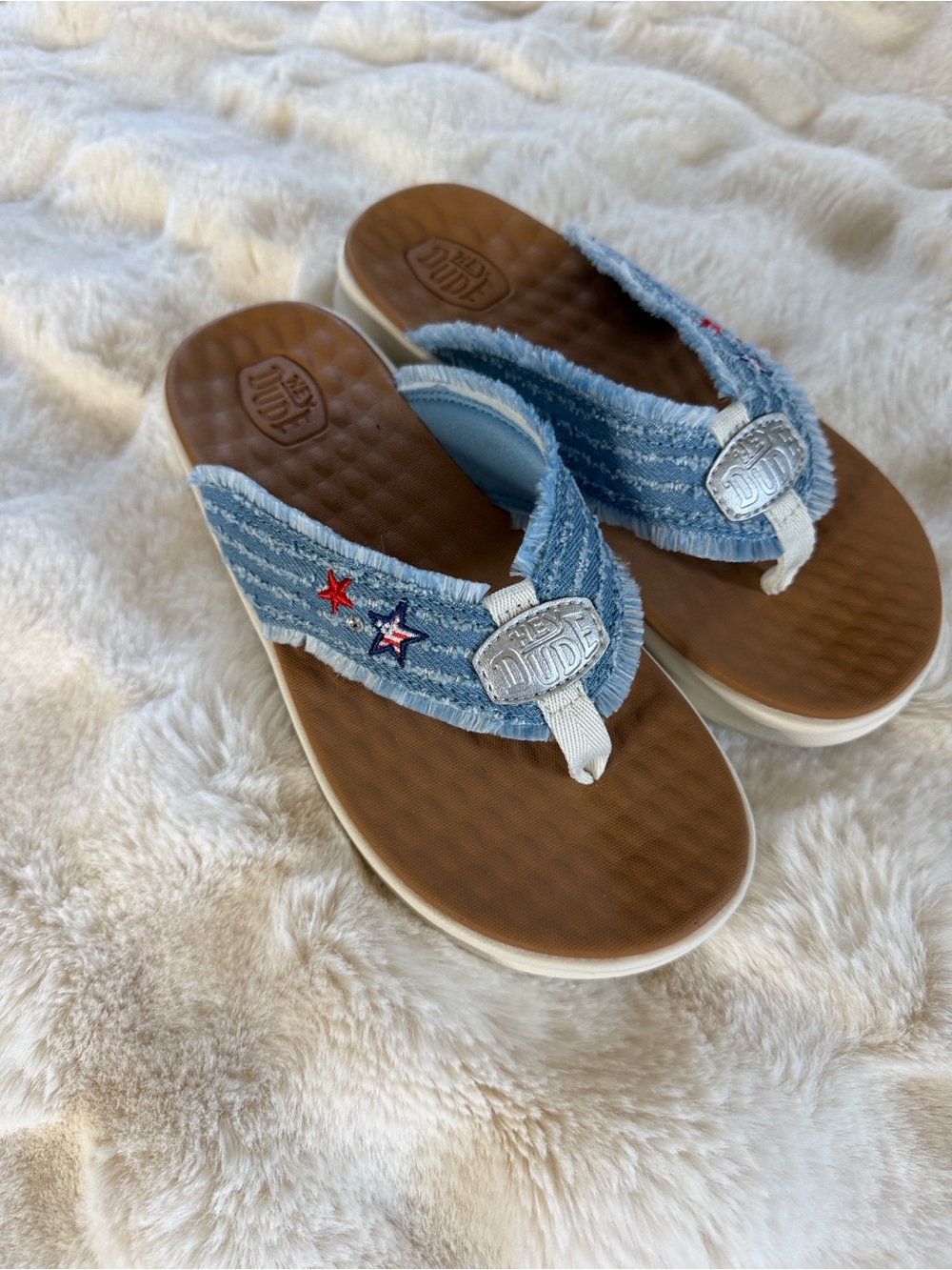 Heydude nwot Denim Blue Kids Flip Flop Sandals size 7 nwob - Picture 5 of 6